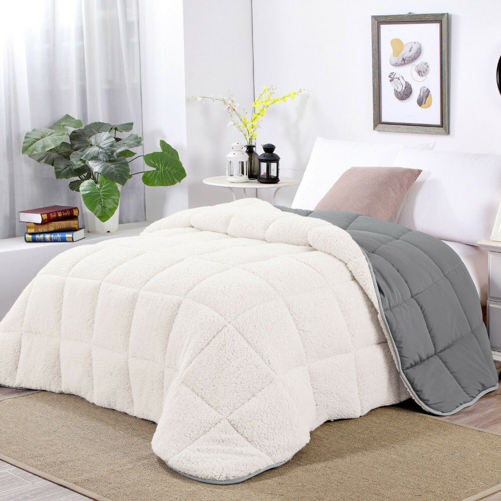 Reversible Sherpa Comforter Set