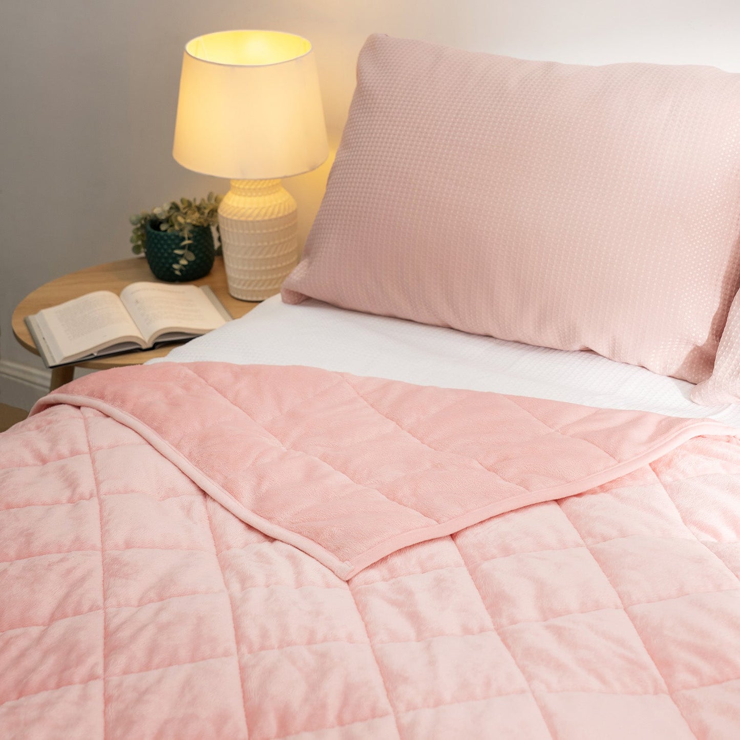 Premium Pink Weighted Blanket