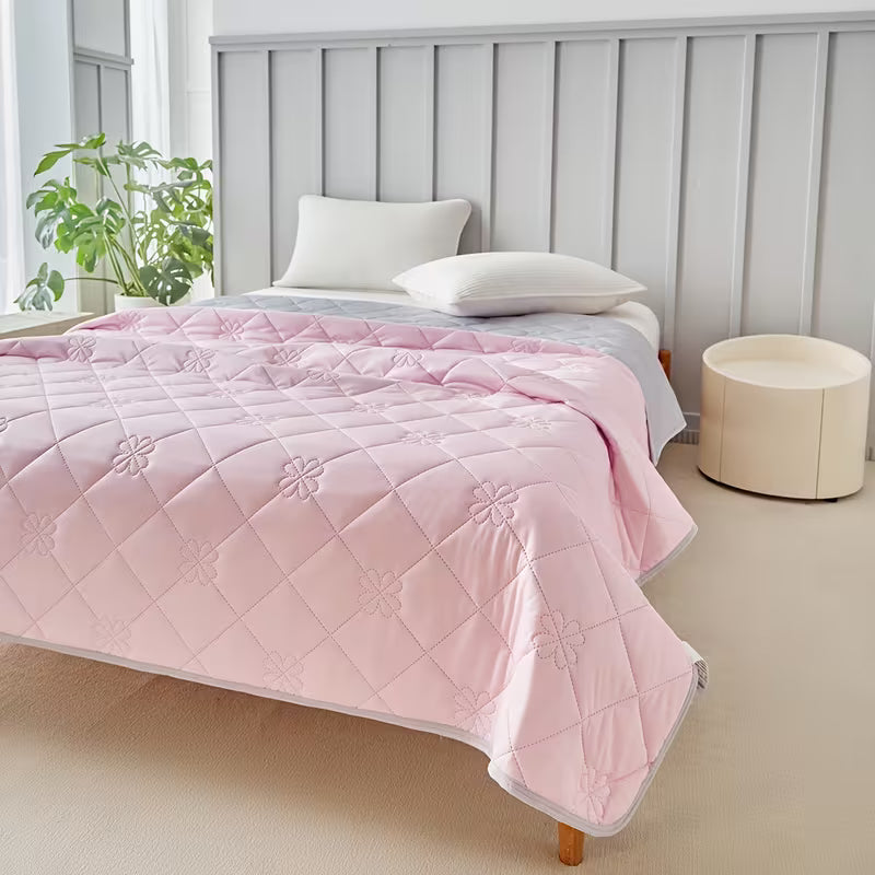 Soft Breathable Cooling Blanket